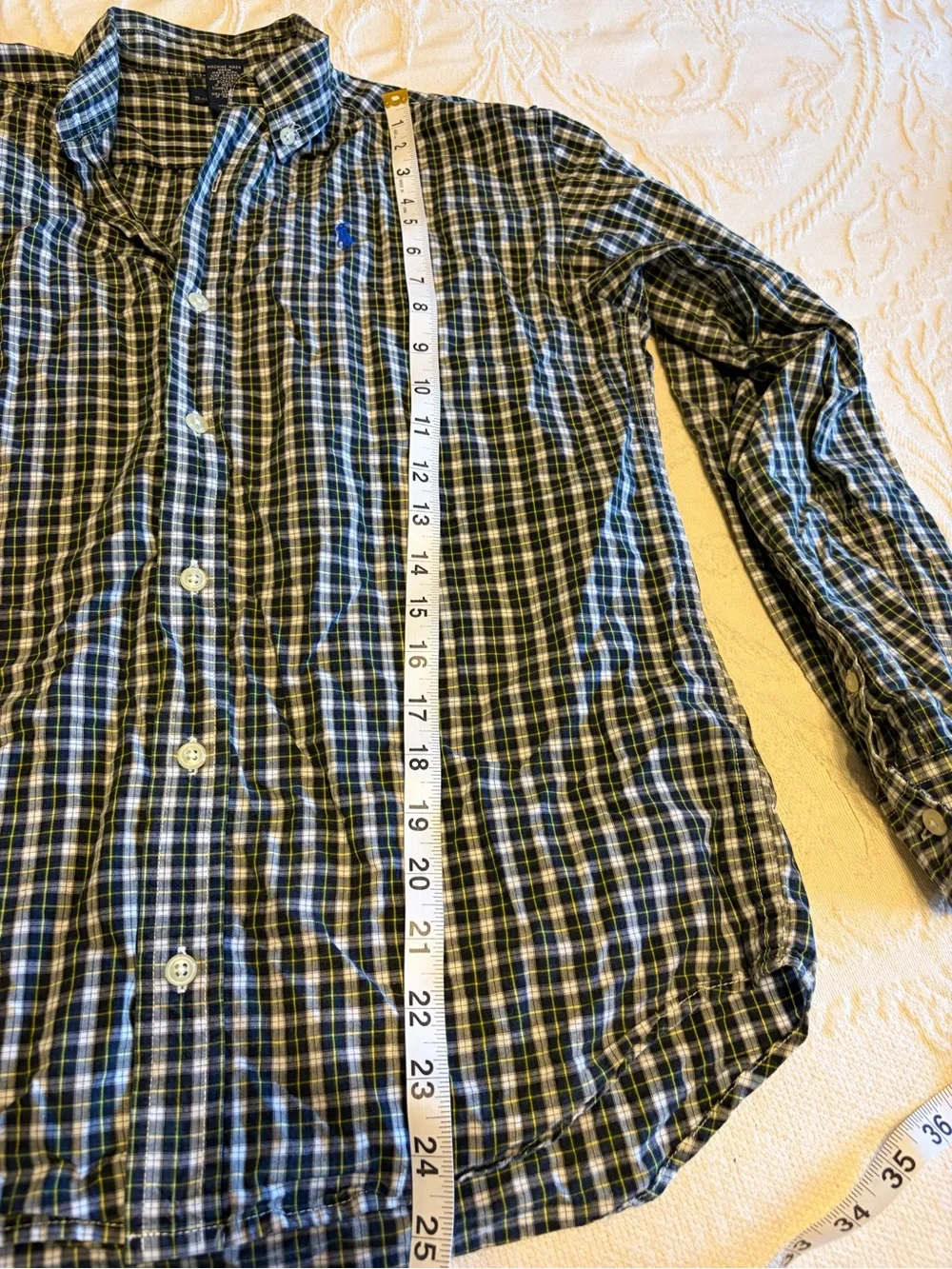 Youth Boys' Large Classic Plaid Button-Up Shirt in Blue and Green EUC